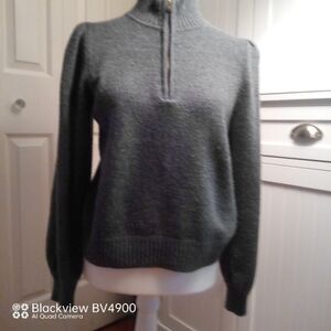 Universal Thread gray sweater